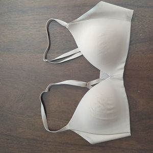 Lululemon Take Shape bra